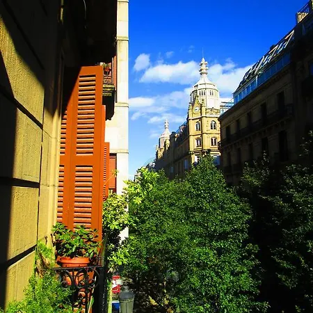 Urumea 2* سان سيباستيان